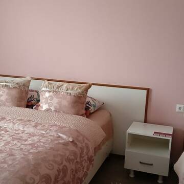 4-местный комфорт (1 двуспальная и 2 односпальные) в Гостинице Энергия