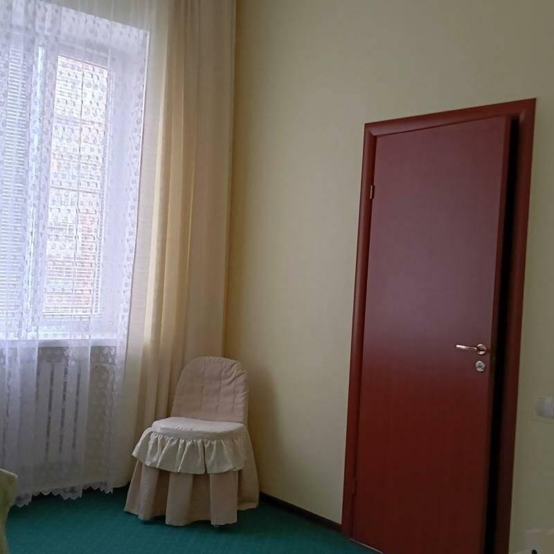 Фотографии номера Полулюкс в Гостинице Энергия Батайск